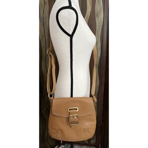 Vintage St. John's Bay tan leather saddle bag.